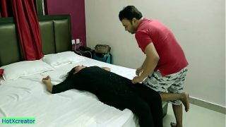 Horny desi aunty fucked by waiter in hotel