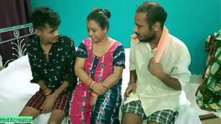 Hot Milf Aunty shared Hindi latest threesome sex