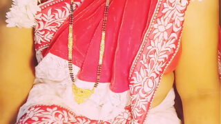 Indian Tamil beautiful big boobs aunty sucks and hard fucked