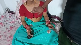 Lovers Fuck Bhabhi Alone While Working at Home Indian Hindi HD Porn